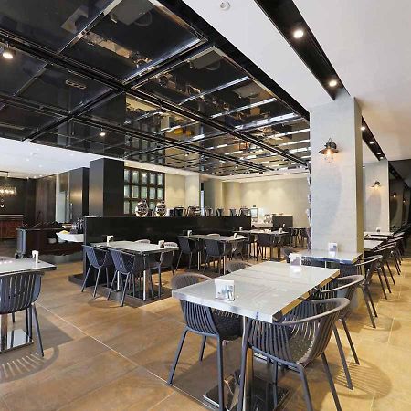 Royal Group Hotel Bo Ai Branch Kaohsiung Extérieur photo